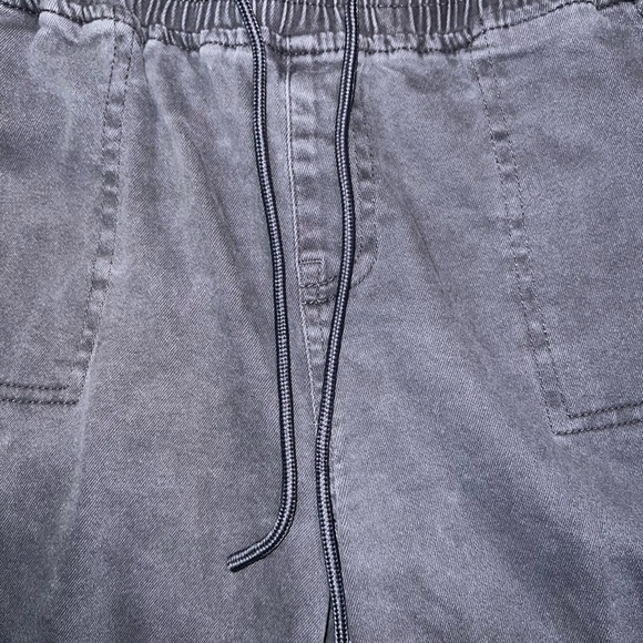 Telepatía Gray Jogger Elastic Waist Cargo Pants - Picture 3 of 12